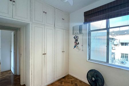 Apartamento à venda com 75m², 3 quartos e sem vaga