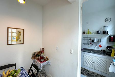 Apartamento à venda com 75m², 3 quartos e sem vaga