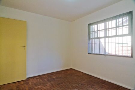 Casa para alugar com 92m², 2 quartos e 2 vagas Casa para alugar com 92m², 2 quartos e 2 vagasQuarto 2