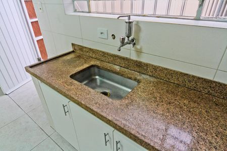 Casa para alugar com 92m², 2 quartos e 2 vagas Casa para alugar com 92m², 2 quartos e 2 vagasCozinha
