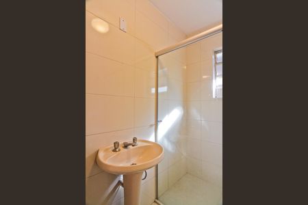 Casa para alugar com 92m², 2 quartos e 2 vagas Casa para alugar com 92m², 2 quartos e 2 vagasBanheiro