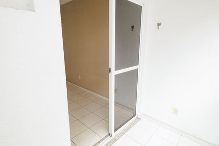Apartamento à venda com 50m², 2 quartos e sem vaga Apartamento à venda com 50m², 2 quartos e sem vagaVaranda