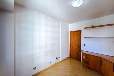 Apartamento à venda com 180m², 4 quartos e 3 vagas Apartamento à venda com 180m², 4 quartos e 3 vagasQuarto 1