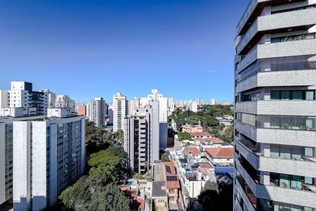 Apartamento à venda com 180m², 4 quartos e 3 vagas Apartamento à venda com 180m², 4 quartos e 3 vagasVista da Varanda