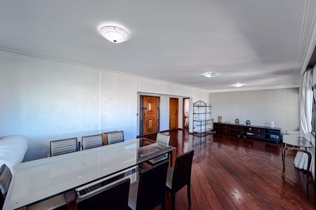 Sala de apartamento à venda com 4 quartos, 180m² em Ipiranga, São Paulo