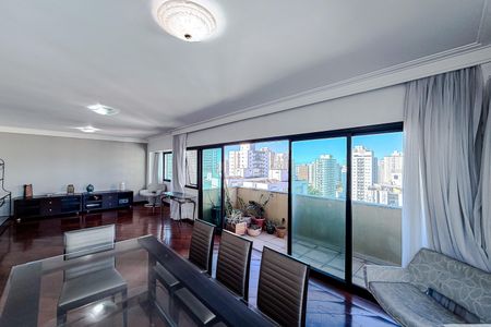 Apartamento à venda com 180m², 4 quartos e 3 vagas Apartamento à venda com 180m², 4 quartos e 3 vagasSala
