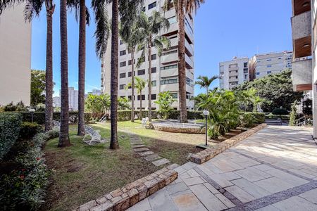 Apartamento à venda com 180m², 4 quartos e 3 vagas Apartamento à venda com 180m², 4 quartos e 3 vagasÁrea comum