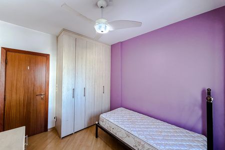 Apartamento à venda com 180m², 4 quartos e 3 vagas Apartamento à venda com 180m², 4 quartos e 3 vagasQuarto 2