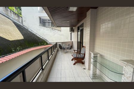 Apartamento à venda com 75m², 2 quartos e 1 vagaVaranda da Sala