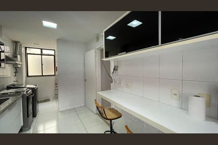Apartamento à venda com 75m², 2 quartos e 1 vagaCozinha