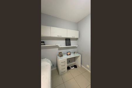 Apartamento à venda com 75m², 2 quartos e 1 vagaQuarto 2