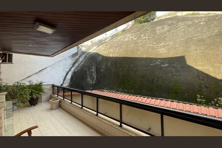 Apartamento à venda com 75m², 2 quartos e 1 vagaVaranda da Sala