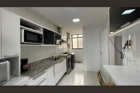Apartamento à venda com 75m², 2 quartos e 1 vagaCozinha