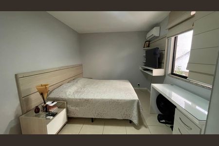 Quarto 1 de apartamento à venda com 2 quartos, 75m² em Praia da Bandeira, Rio de Janeiro