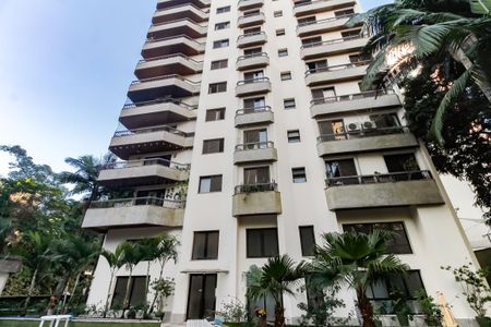 Apartamento à venda com 180m², 4 quartos e 3 vagas Apartamento à venda com 180m², 4 quartos e 3 vagasFachada do Prédio