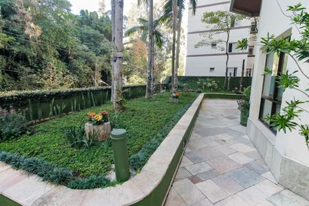 Apartamento à venda com 180m², 4 quartos e 3 vagas Apartamento à venda com 180m², 4 quartos e 3 vagasÁrea comum