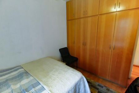 Apartamento à venda com 180m², 4 quartos e 3 vagas Apartamento à venda com 180m², 4 quartos e 3 vagasQuarto 1