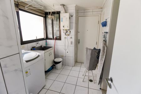 Apartamento à venda com 180m², 4 quartos e 3 vagas Apartamento à venda com 180m², 4 quartos e 3 vagasÁrea de Serviço