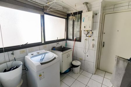 Apartamento à venda com 180m², 4 quartos e 3 vagas Apartamento à venda com 180m², 4 quartos e 3 vagasÁrea de Serviço