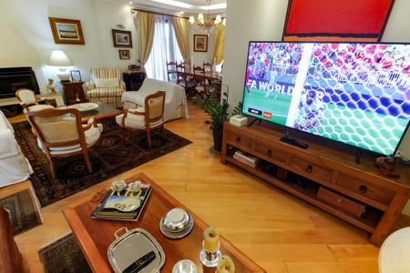 Apartamento à venda com 180m², 4 quartos e 3 vagas Apartamento à venda com 180m², 4 quartos e 3 vagasSala 2