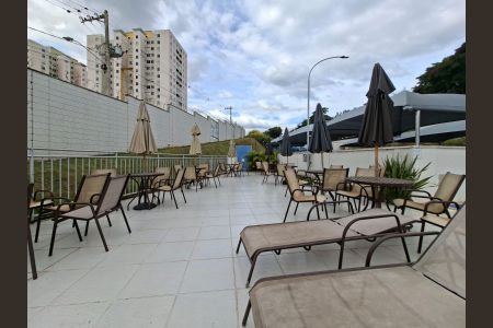 Apartamento para alugar com 47m², 1 quarto e 1 vaga Apartamento para alugar com 47m², 1 quarto e 1 vagaPiscina