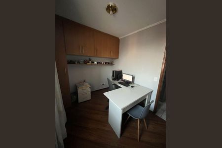 Quarto de apartamento à venda com 2 quartos, 68m² em Chácara Califórnia, São Paulo