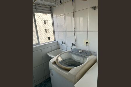 Apartamento à venda com 68m², 2 quartos e 1 vaga Apartamento à venda com 68m², 2 quartos e 1 vagaÁrea de Serviço