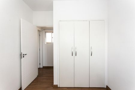 Apartamento à venda com 58m², 2 quartos e 1 vagaQuarto 2