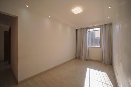 Sala de apartamento para alugar com 2 quartos, 53m² em Jardim Gonzaga, São Paulo