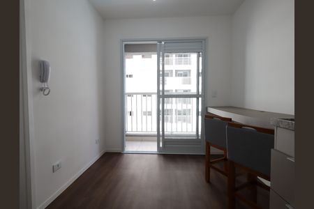 Sala de apartamento para alugar com 1 quarto, 27m² em Portal do Morumbi, São Paulo