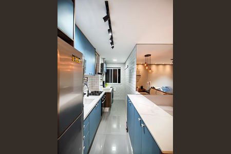 Cozinha de apartamento à venda com 2 quartos, 43m² em Vila Gustavo, São Paulo