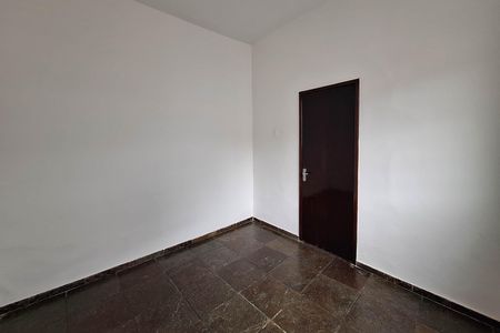 Casa à venda com 80m², 3 quartos e sem vaga Casa à venda com 80m², 3 quartos e sem vagaQuarto 3