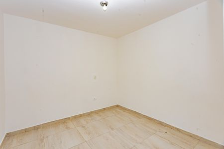 Quarto de casa para alugar com 2 quartos, 49m² em Jardim Climax, São Paulo