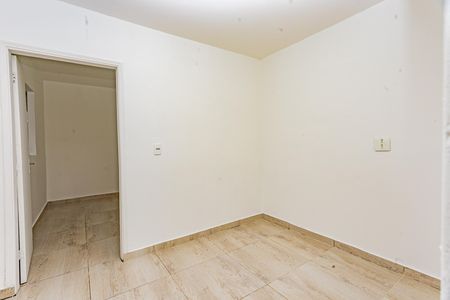 Sala de casa para alugar com 2 quartos, 49m² em Jardim Climax, São Paulo