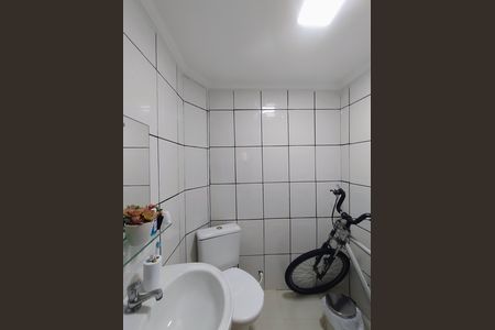 Casa para alugar com 70m², 3 quartos e sem vaga Casa para alugar com 70m², 3 quartos e sem vagaBanheiro Social