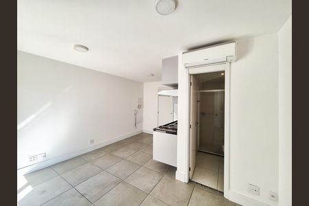 Studio para alugar com 27m², 1 quarto e sem vagaSala/Quarto