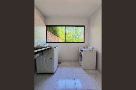 Casa de condomínio para alugar com 290m², 2 quartos e 4 vagas Casa de condomínio para alugar com 290m², 2 quartos e 4 vagasÁrea de serviço