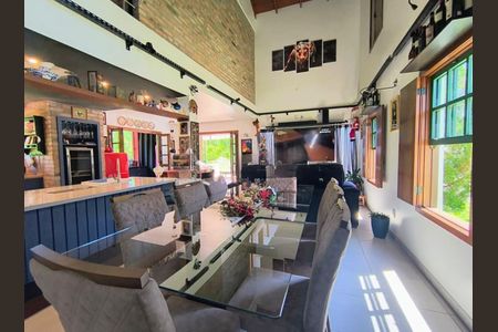 Sala de casa de condomínio para alugar com 2 quartos, 290m² em Jansen, Gravataí