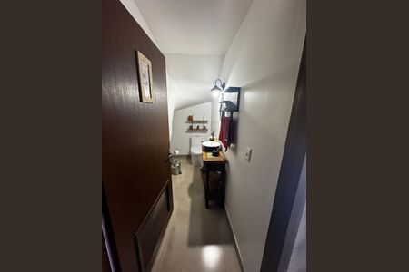Casa de condomínio para alugar com 290m², 2 quartos e 4 vagas Casa de condomínio para alugar com 290m², 2 quartos e 4 vagasLavabo