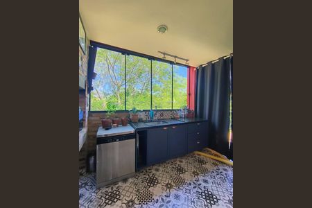 Casa de condomínio para alugar com 290m², 2 quartos e 4 vagas