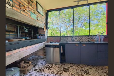 Casa de condomínio para alugar com 290m², 2 quartos e 4 vagas