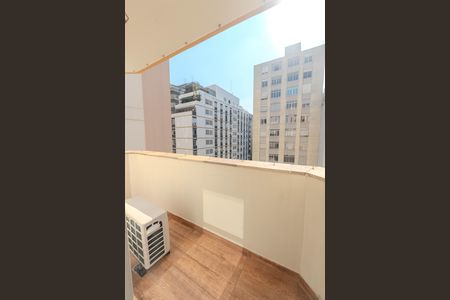 Apartamento à venda com 43m², 1 quarto e 1 vaga Apartamento à venda com 43m², 1 quarto e 1 vagaSacada