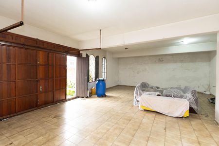 Casa à venda com 232m², 4 quartos e 5 vagasGaragem