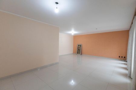 Sala  de casa à venda com 5 quartos, 232m² em Jardim Daysy, São Paulo