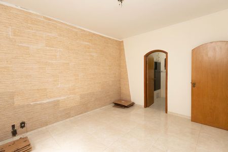 Casa à venda com 232m², 4 quartos e 5 vagasSuíte