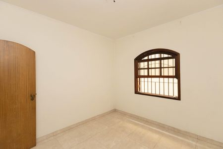 Casa à venda com 232m², 4 quartos e 5 vagasQuarto 4