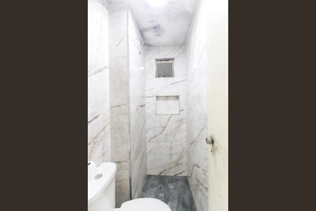 Apartamento para alugar com 55m², 2 quartos e 1 vaga Apartamento para alugar com 55m², 2 quartos e 1 vagaBanheiro