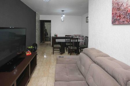 Apartamento à venda com 66m², 3 quartos e 1 vagaSala