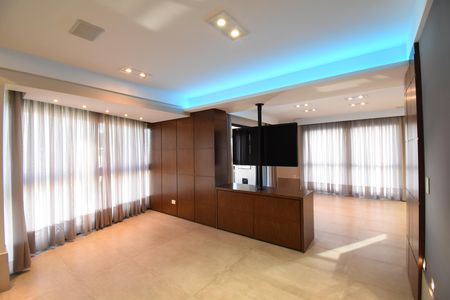 Sala 2 de apartamento para alugar com 1 quarto, 87m² em Batel, Curitiba