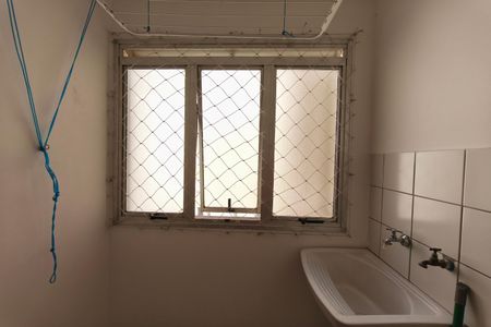 Apartamento à venda com 58m², 3 quartos e 1 vaga Apartamento à venda com 58m², 3 quartos e 1 vagaÁrea de Serviço